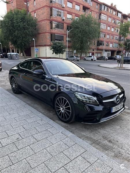 Usado Mercedes C220 194 CV (142 kW) 2018 Negro Coupe
