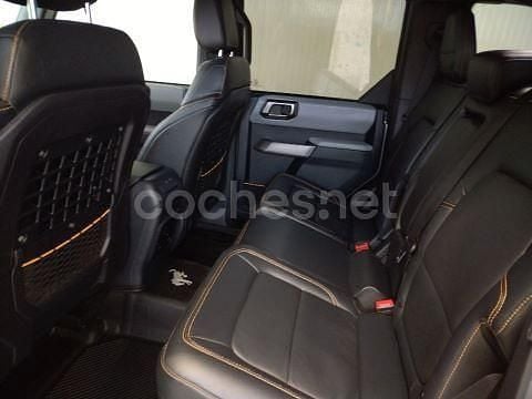 Usado Ford Bronco 335 CV (246 kW) 2024 Gris / plata SUV