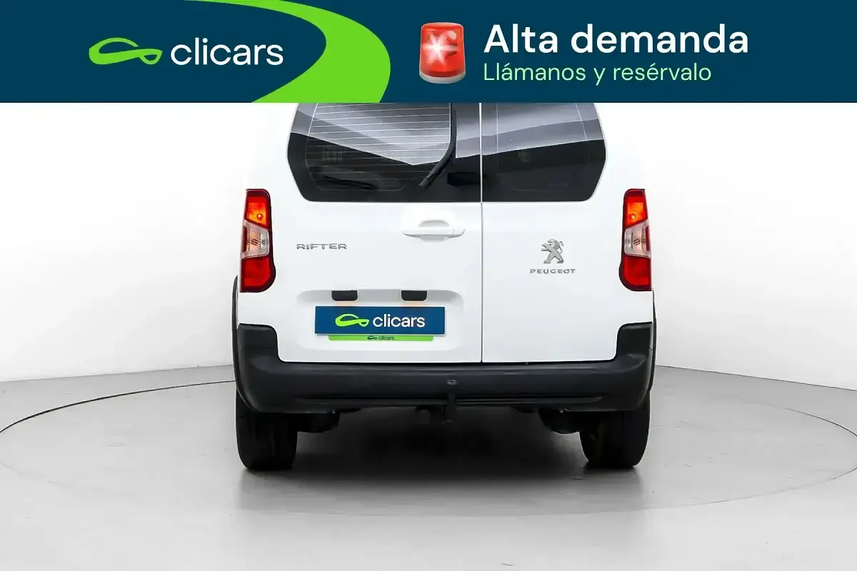 Usado Peugeot Rifter Business-Line 100 CV (73 kW) 2022 Blanco Monovolumen