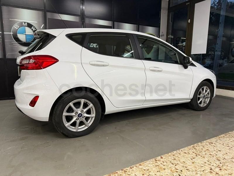 Usado Ford Fiesta Active 85 CV (62 kW) 2019 Blanco Utilitario