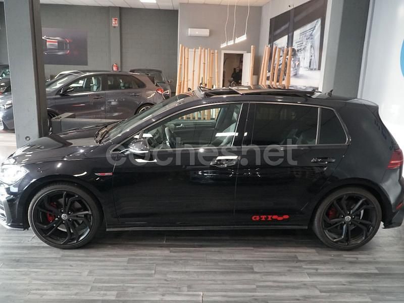 Usado VW Golf VII GTI 220 CV (161 kW) 2017 Negro Berlina