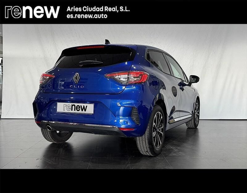 Begagnad Renault Clio V Techno 100 HK (73 kW) 2025 Blå Sedan