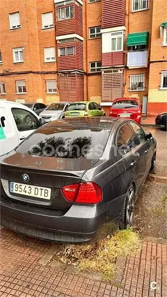 Usado BMW 320 150 CV (110 kW) 2005 Gris / plata Berlina