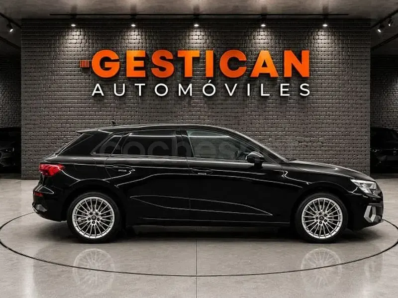 Usado Audi A3 Advanced Plus 204 CV (150 kW) 2022 Negro Berlina