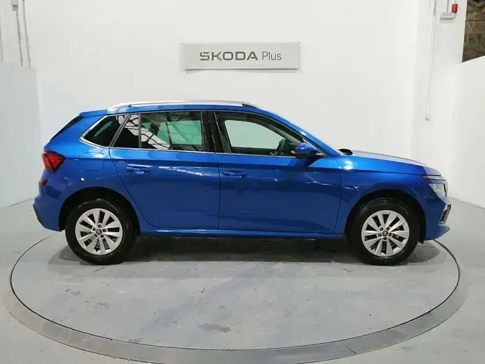 Usado Skoda Kamiq Selection 115 CV (84 kW) 2025 Azul SUV