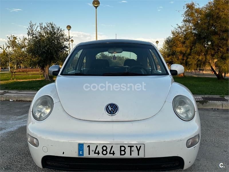 Blanco Usado 2001 VW Beetle Berlina | 1800 € (Super precio) - Imagen 1/4
