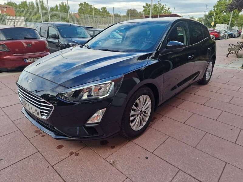 Negro Usado 2020 Ford Focus Titanium Utilitario | 12.500 € (Buen precio) - Imagen 1/4