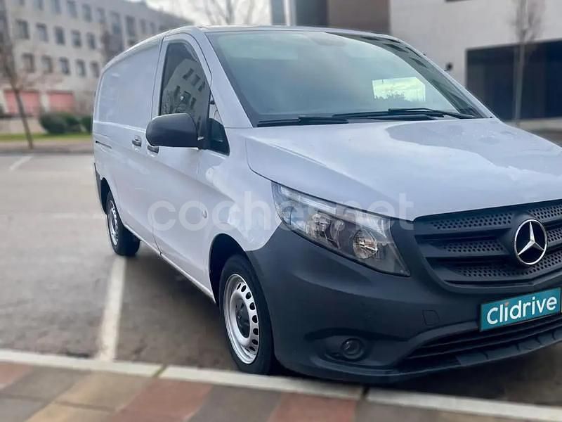 Usado Mercedes Vito Marco Polo 114 CV (83 kW) 2016 Blanco Van