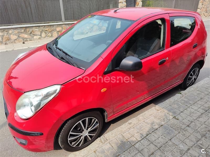 Usado Suzuki Alto GLX 68 CV (50 kW) 2013 Rojo Utilitario
