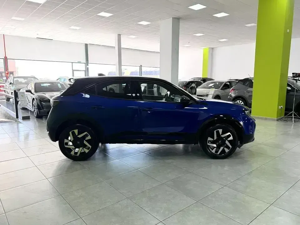 Usado Opel Mokka 145 CV (106 kW) 2025 Azul SUV