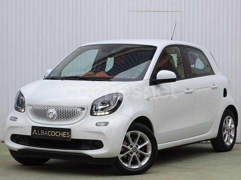 Blanco Usado 2016 Smart ForFour Passion Utilitario | 9900 € (Precio justo) - Imagen 1/4
