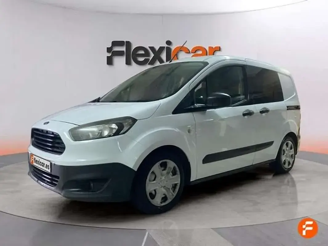 Usado Ford Transit Trend 101 CV (74 kW) 2015 Blanco Familiar