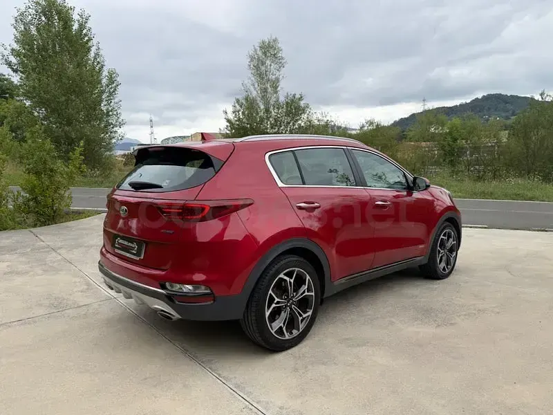 Usado Kia Sportage GT-Line 177 CV (130 kW) 2018 Rojo SUV