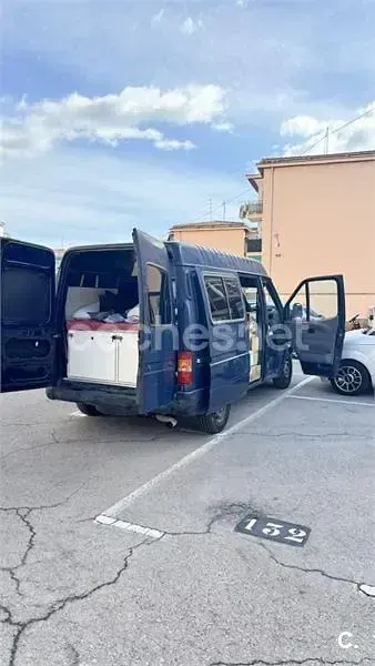 Usado Ford Transit 136 CV (100 kW) 1995 Azul Familiar