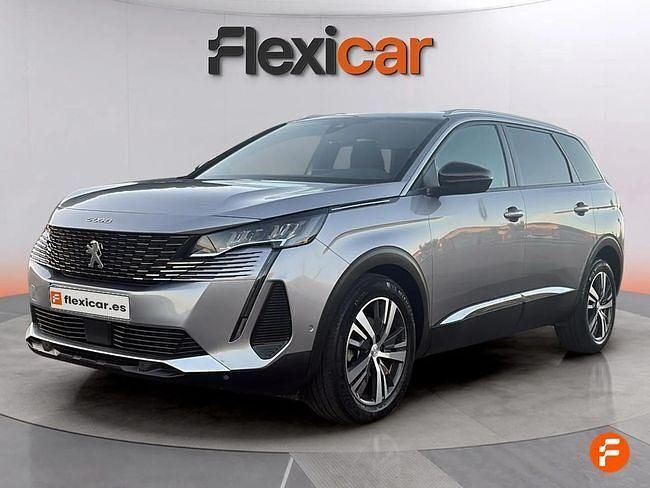 Usado Peugeot 5008 Allure 130 CV (95 kW) 2023 Gris Monovolumen
