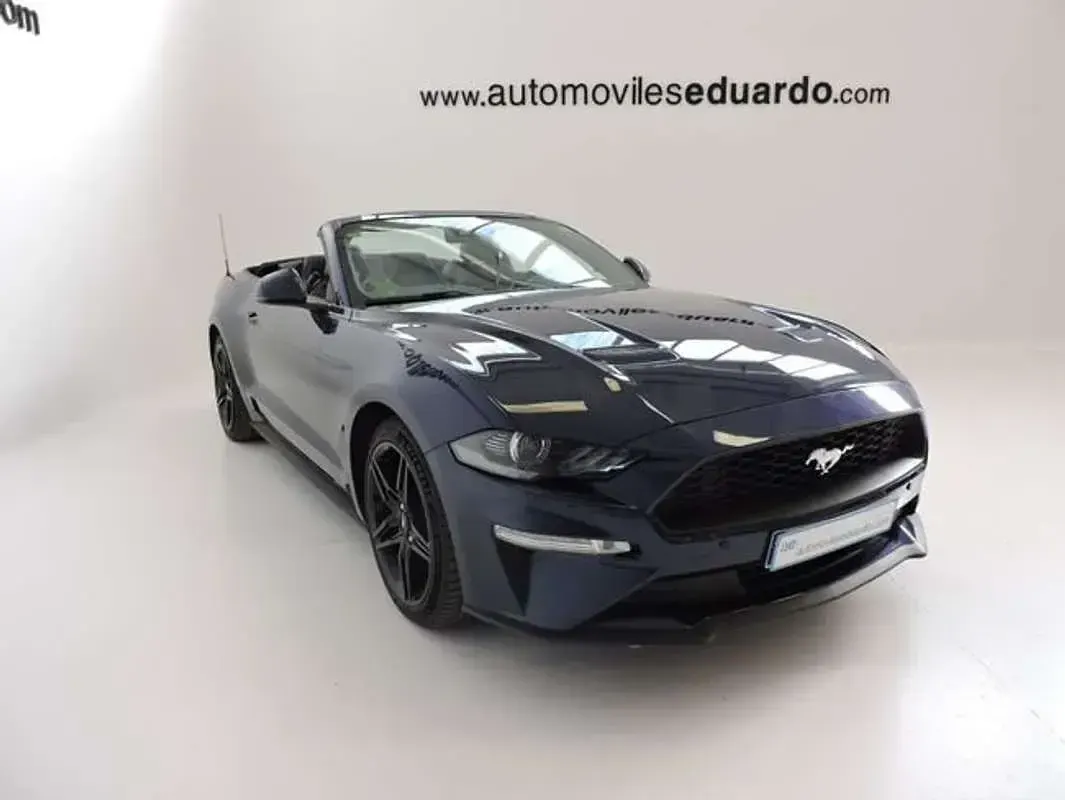 Usado Ford Mustang Convertible 290 CV (213 kW) 2019 Azul Descapotable