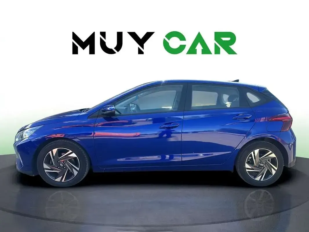 Usado Hyundai i20 101 CV (74 kW) 2022 Azul Utilitario