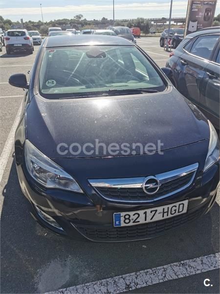 Negro Usado 2011 Opel Astra Enjoy Berlina | 4400 € (Buen precio) - Imagen 1/4