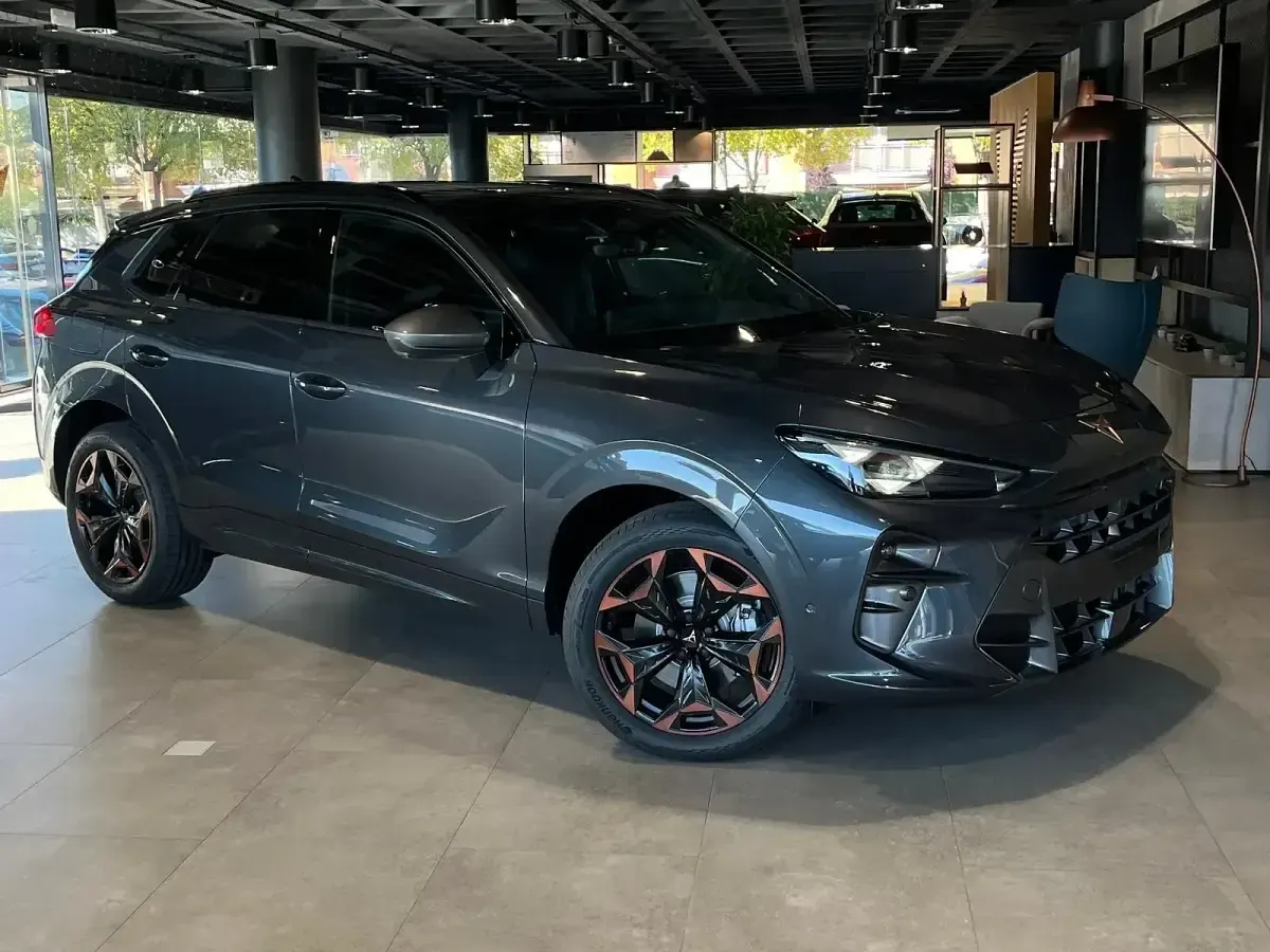 Nuevo Cupra Terramar 150 CV (110 kW) 2026 Gris SUV
