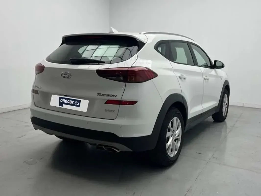 Usado Hyundai Tucson 116 CV (85 kW) 2021 Blanco SUV
