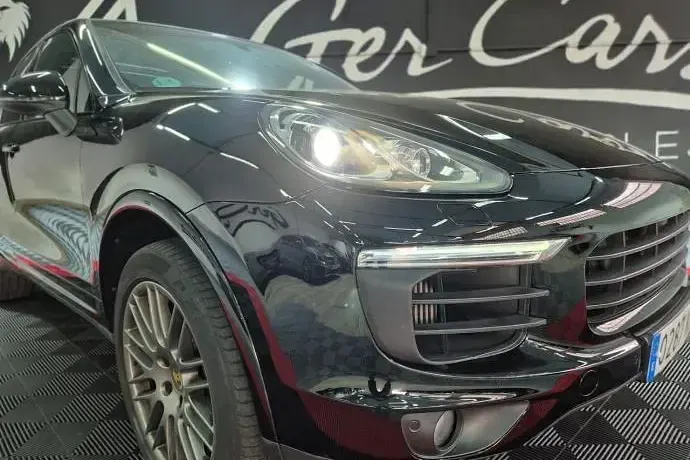 Usado Porsche Cayenne Platinum Edition 262 CV (192 kW) 2017 SUV