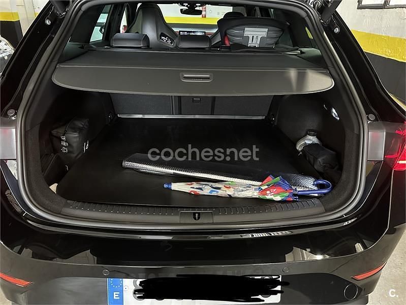Usado Cupra Leon VZ 310 CV (228 kW) 2024 Negro Familiar