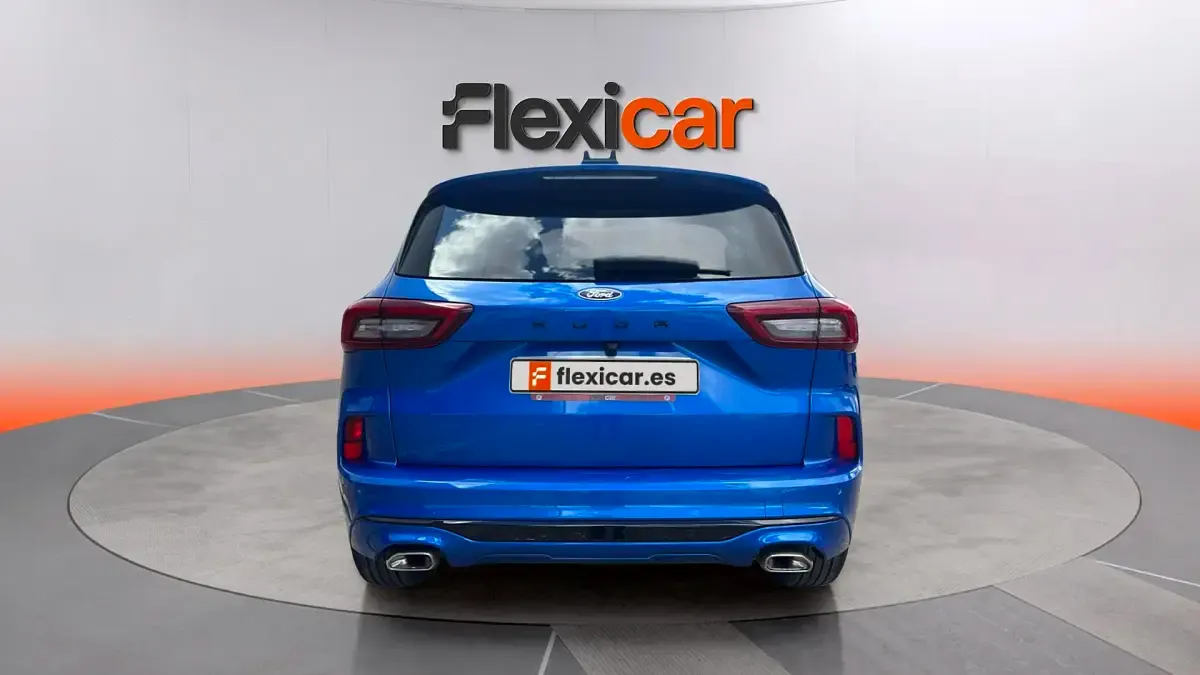 Usado Ford Kuga ST-Line 150 CV (110 kW) 2025 Azul SUV