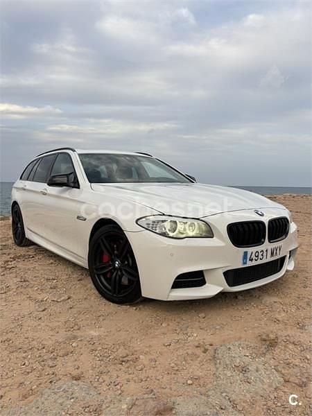 Usado BMW M550 M Sport 381 CV (280 kW) 2012 Blanco Berlina