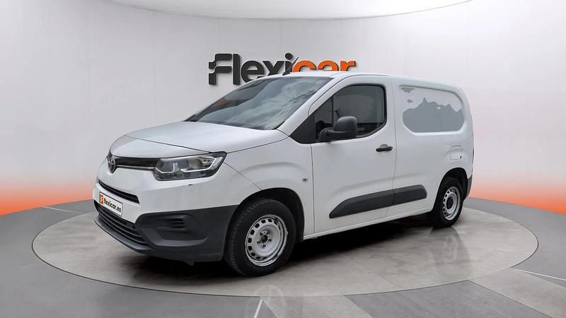 Usado Toyota Proace City City 102 CV (75 kW) 2020 Blanco Monovolumen