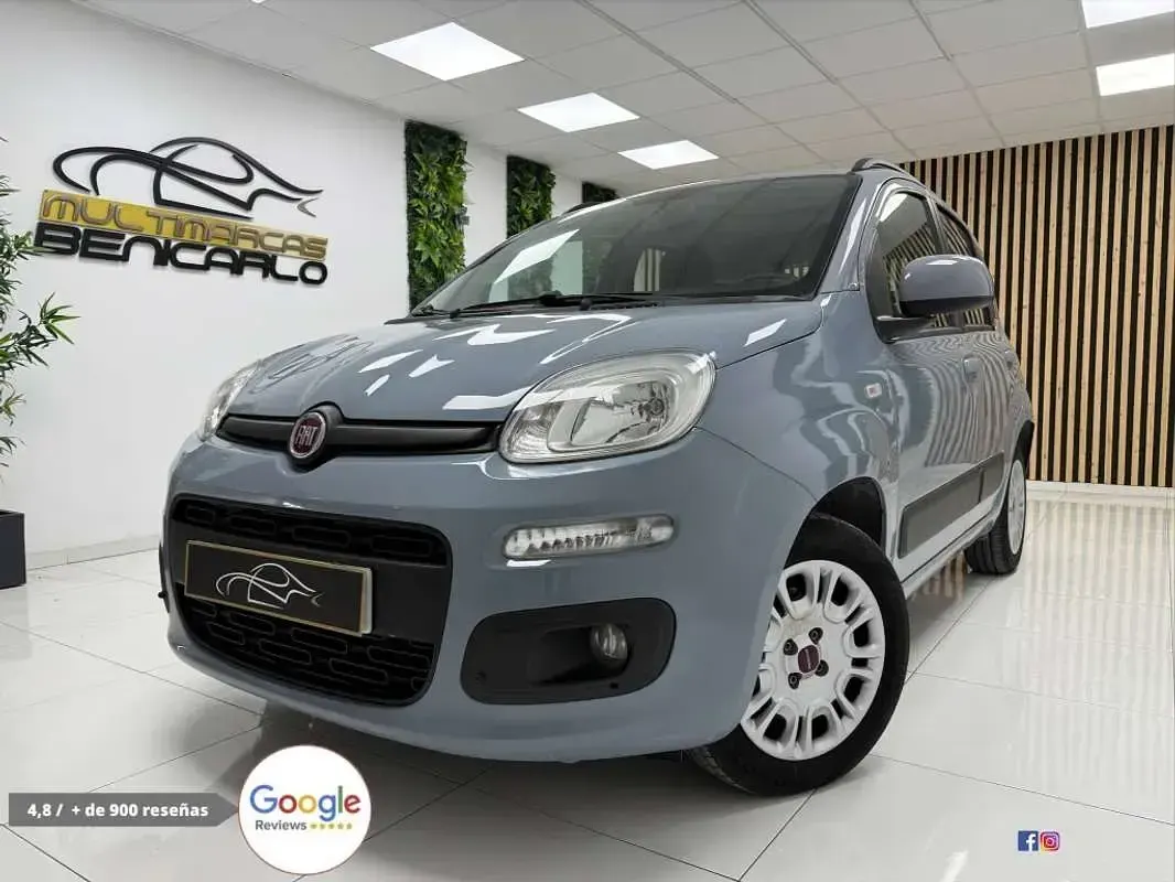 Usado Fiat Panda Lounge 69 CV (50 kW) 2019 Gris Utilitario