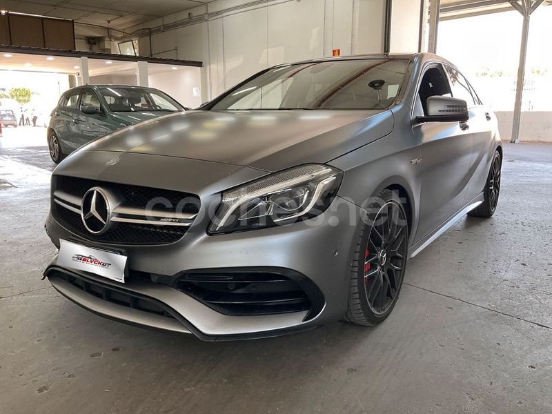 Gris / plata Usado 2016 Mercedes A45 AMG Berlina | 27.990 € (Buen precio) - Imagen 1/4