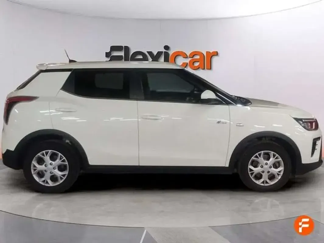 Usado SsangYong Tivoli Limited 163 CV (119 kW) 2024 Blanco SUV