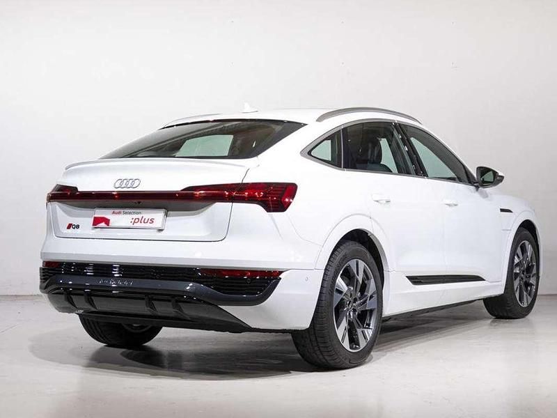 Usado Audi e-tron Sportback S-Line 300 kW (408 CV) 2023 Blanco SUV