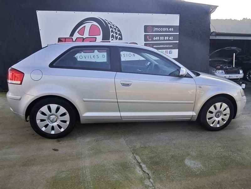 Gris Usado 2005 Audi A3 Ambiente Utilitario | 4800 € (Precio justo) - Imagen 1/4
