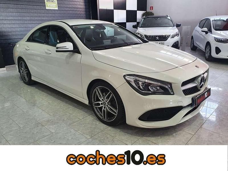 Blanco Usado 2017 Mercedes CLA200 AMG line Coupe | 19.900 € (Precio justo) - Imagen 1/4