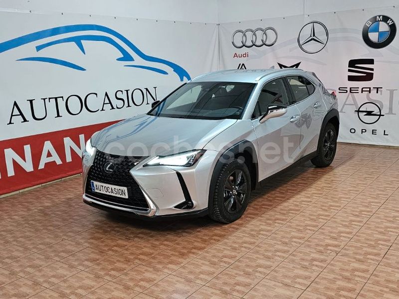 Gris / plata Usado 2021 Lexus UX Business Edition SUV | 24.000 € (Super precio) - Imagen 1/4