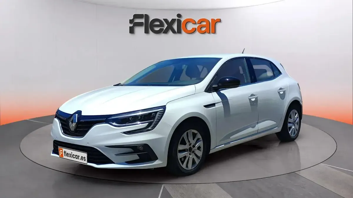 Usado Renault Mégane II Equilibre 115 CV (84 kW) 2022 Blanco Berlina