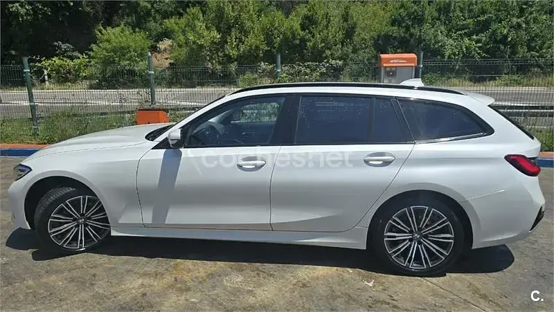 Usado BMW 320 190 CV (139 kW) 2019 Blanco Familiar