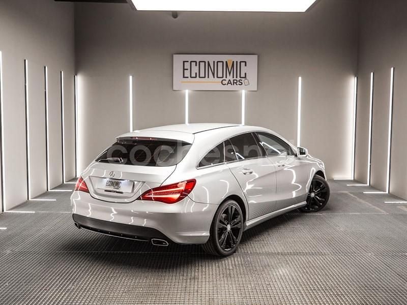 Gris / plata Usado 2016 Mercedes CLA200 Shooting Brake Familiar | 15.000 € (Precio justo) - Imagen 1/4