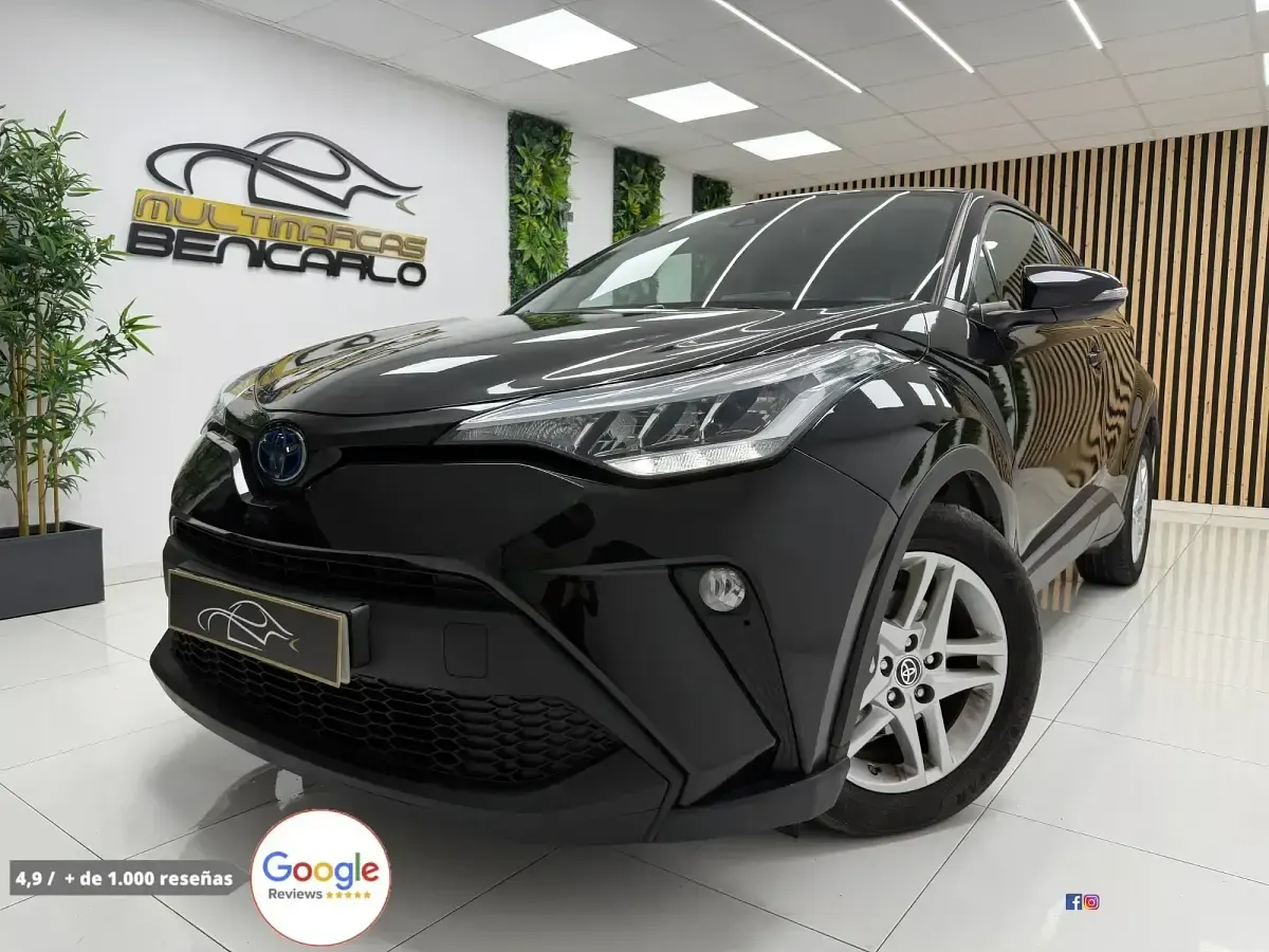 Usado Toyota C-HR Active 122 CV (89 kW) 2022 Negro SUV