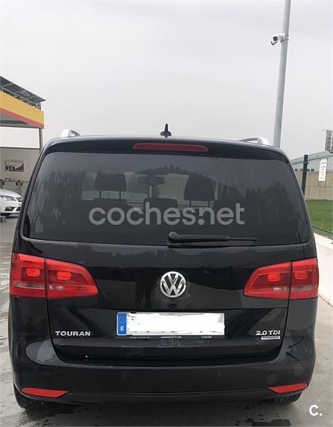 Usado VW Touran Advance 140 CV (102 kW) 2012 Negro Monovolumen