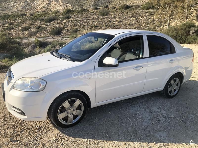 Usado Chevrolet Aveo LS 94 CV (69 kW) 2008 Blanco Berlina