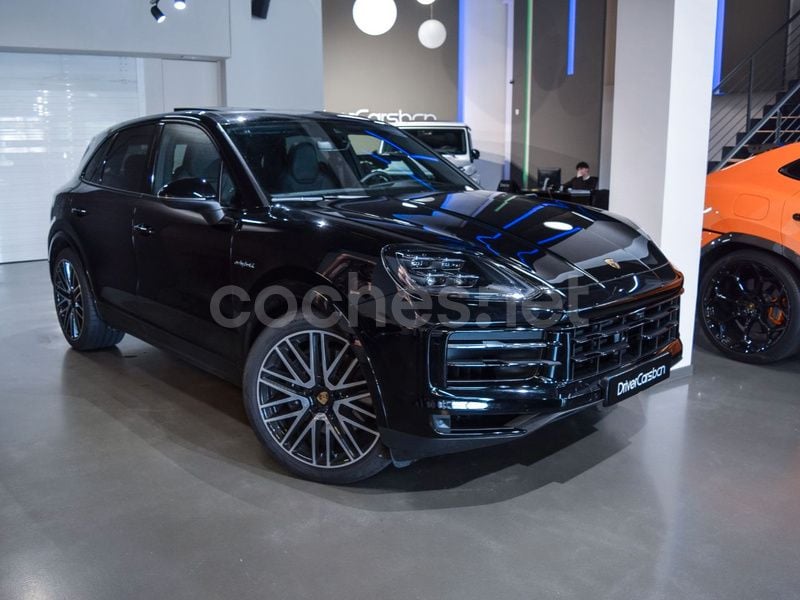 Usado Porsche Cayenne 470 CV (345 kW) 2024 Negro SUV