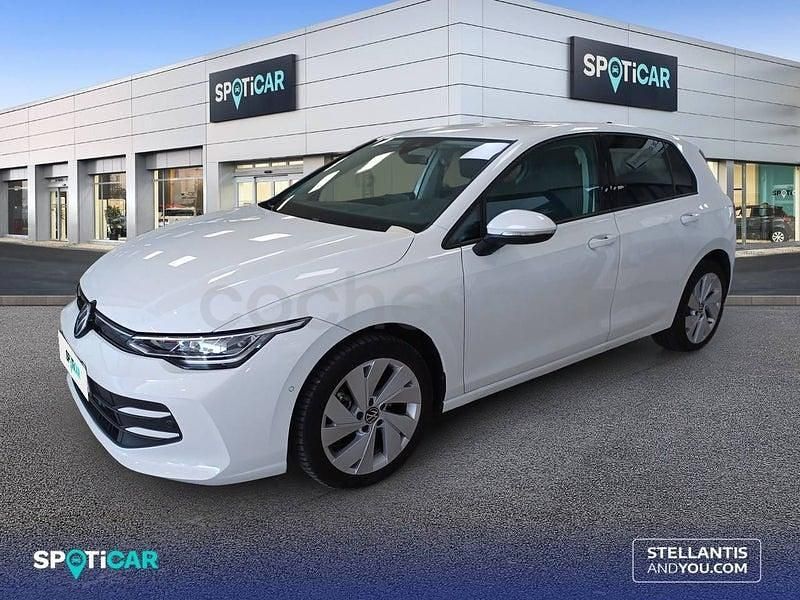 Usado VW Golf VIII 115 CV (84 kW) 2025 Blanco Berlina