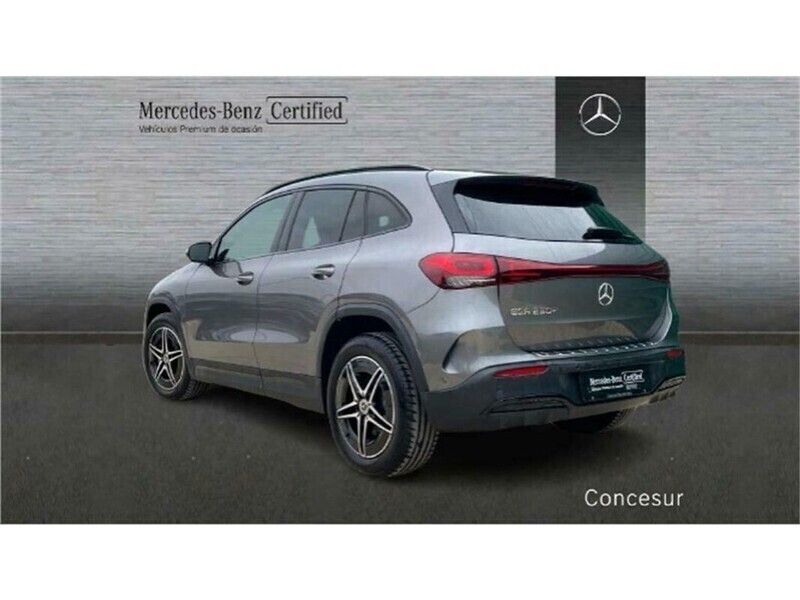 Gris Usado 2024 Mercedes EQA250+ SUV | 48.500 € (Caro) - Imagen 1/1