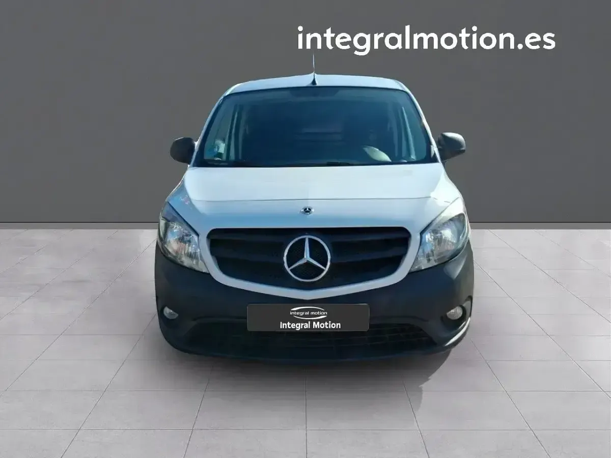 Usado Mercedes Citan 109 95 CV (69 kW) 2021 Blanco Monovolumen