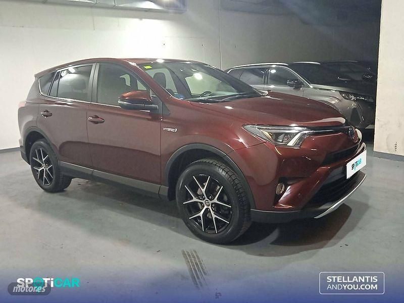 Usado Toyota RAV4 Hybrid 197 CV (144 kW) 2018 Granate SUV