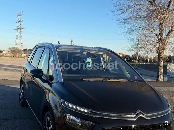Usado Citroën C4 SpaceTourer Feel 130 CV (95 kW) 2019 Negro Monovolumen