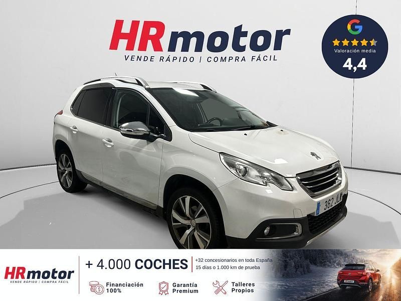 Usado Peugeot 2008 Allure 100 CV (73 kW) 2016 Blanco SUV