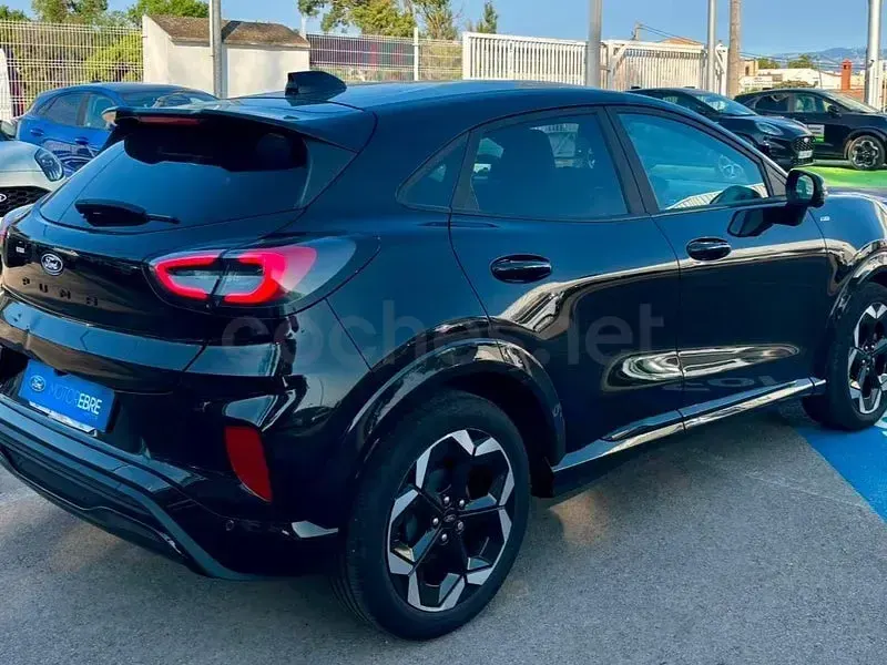 Usado Ford Puma ST-Line X 155 CV (114 kW) 2025 Negro SUV